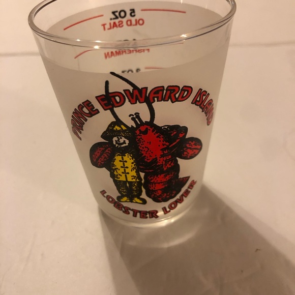 Vintage Souvenir Glass New Brunswick Red and Yellow Lobster Lover Glass, 5oz. - Picture 5 of 5